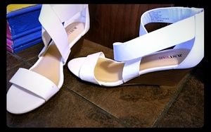 White strappy heeled sandles